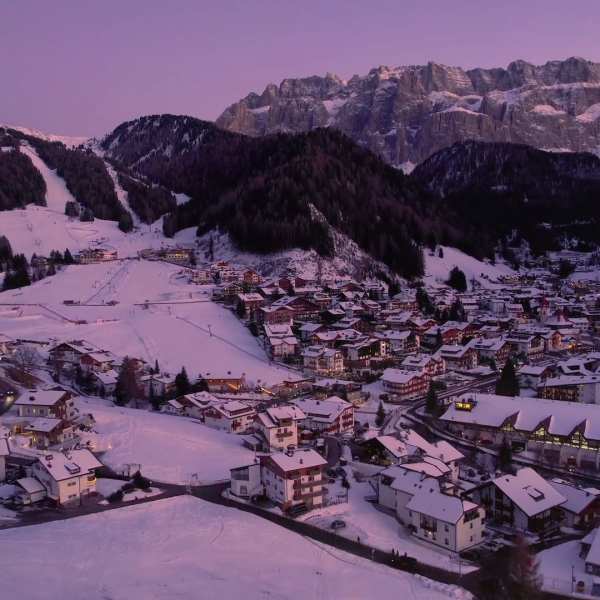 Winter Dream in the Dolomites - Hotel Fanes